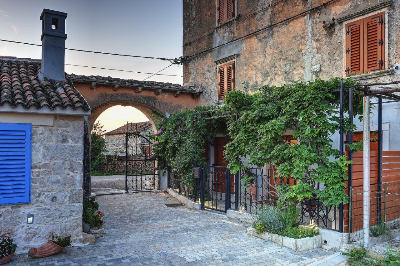 크르니카 Palazzo 1812 빌라 외부 사진